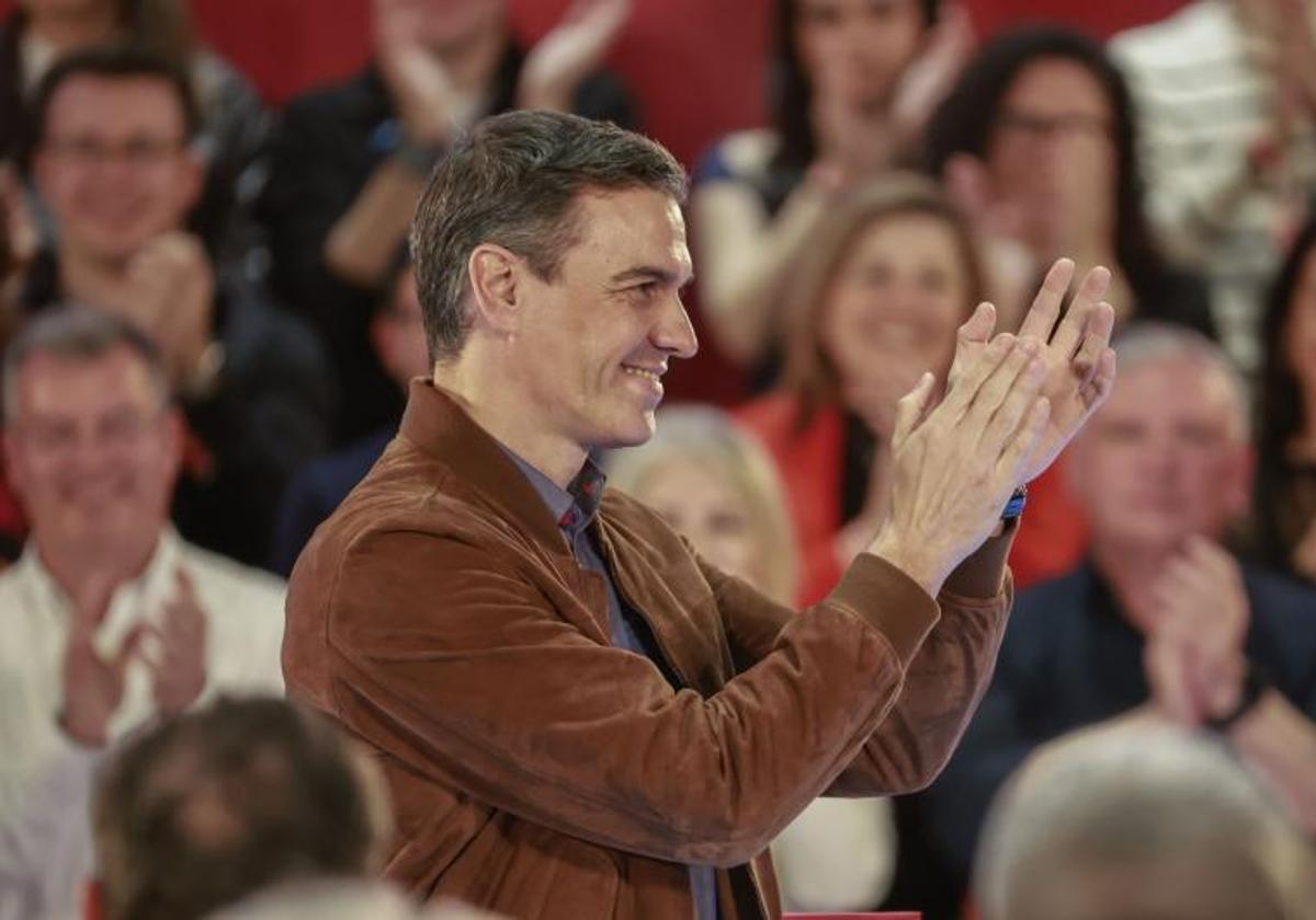 El presidente del Gobierno, Pedro Sánchez, durante la campaña de las elecciones gallegas