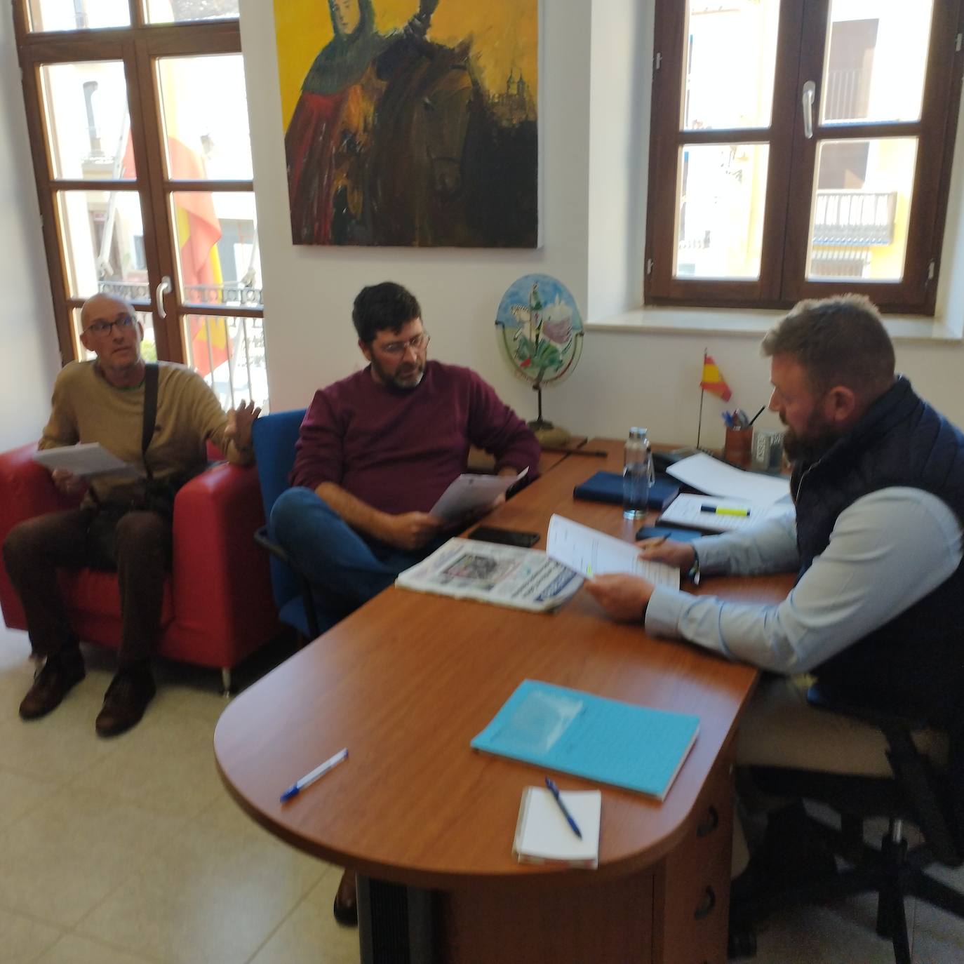 Imagen de la reunión entre el alcalde y el concejal de Turismo de Sant Jordi