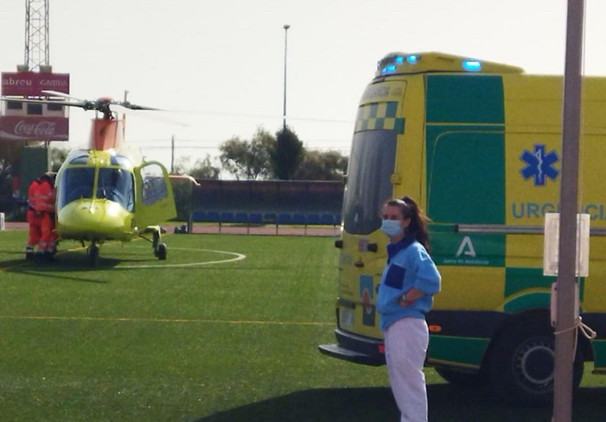 Imagen de archivo del traslado en helicóptero al hospital de un herido