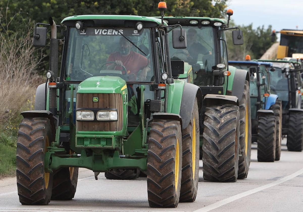 Huelga de agricultores en Madrid: recorrido, horario y carreteras cortadas por la tractorada hoy