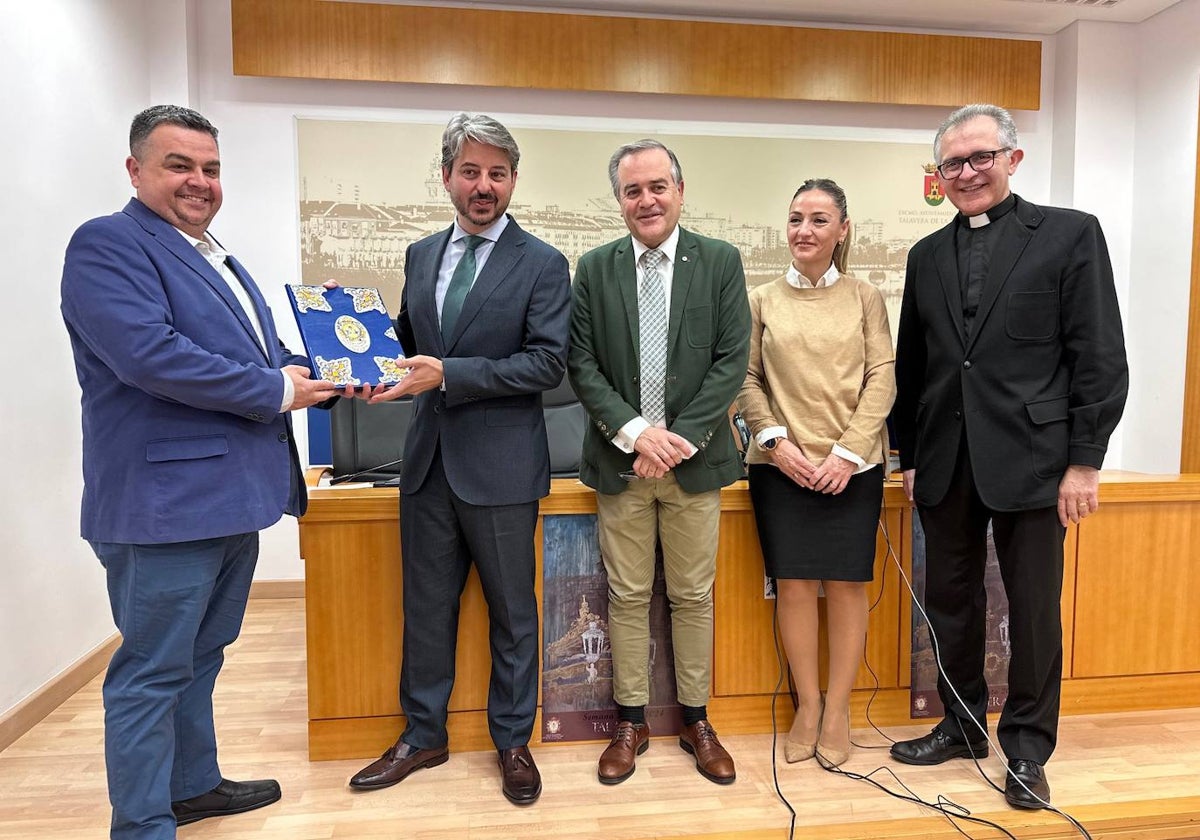 Asistentes a la presentación de la Semana Santa de Talavera de la Reina