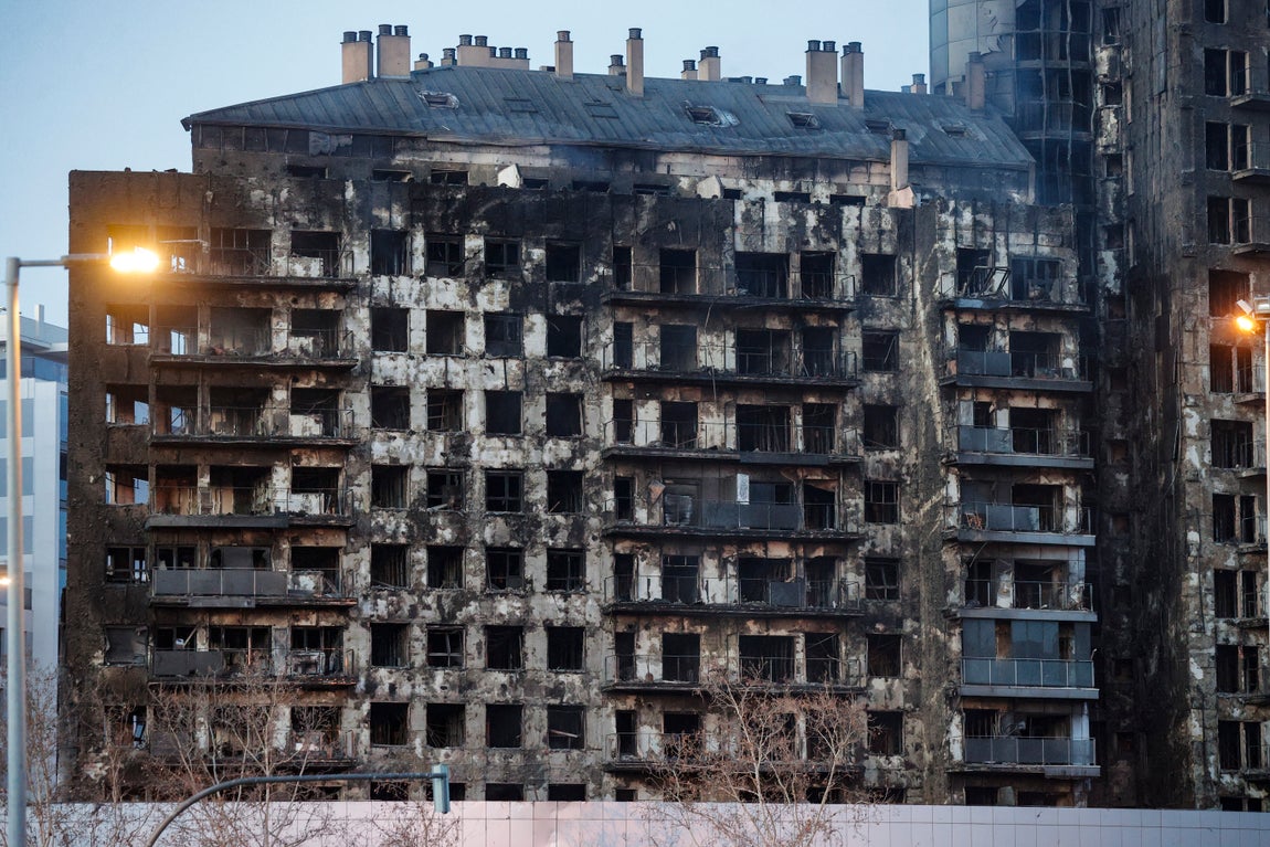 Estado en el que ha quedado uno de los estados afectados en el incendio de Valencia