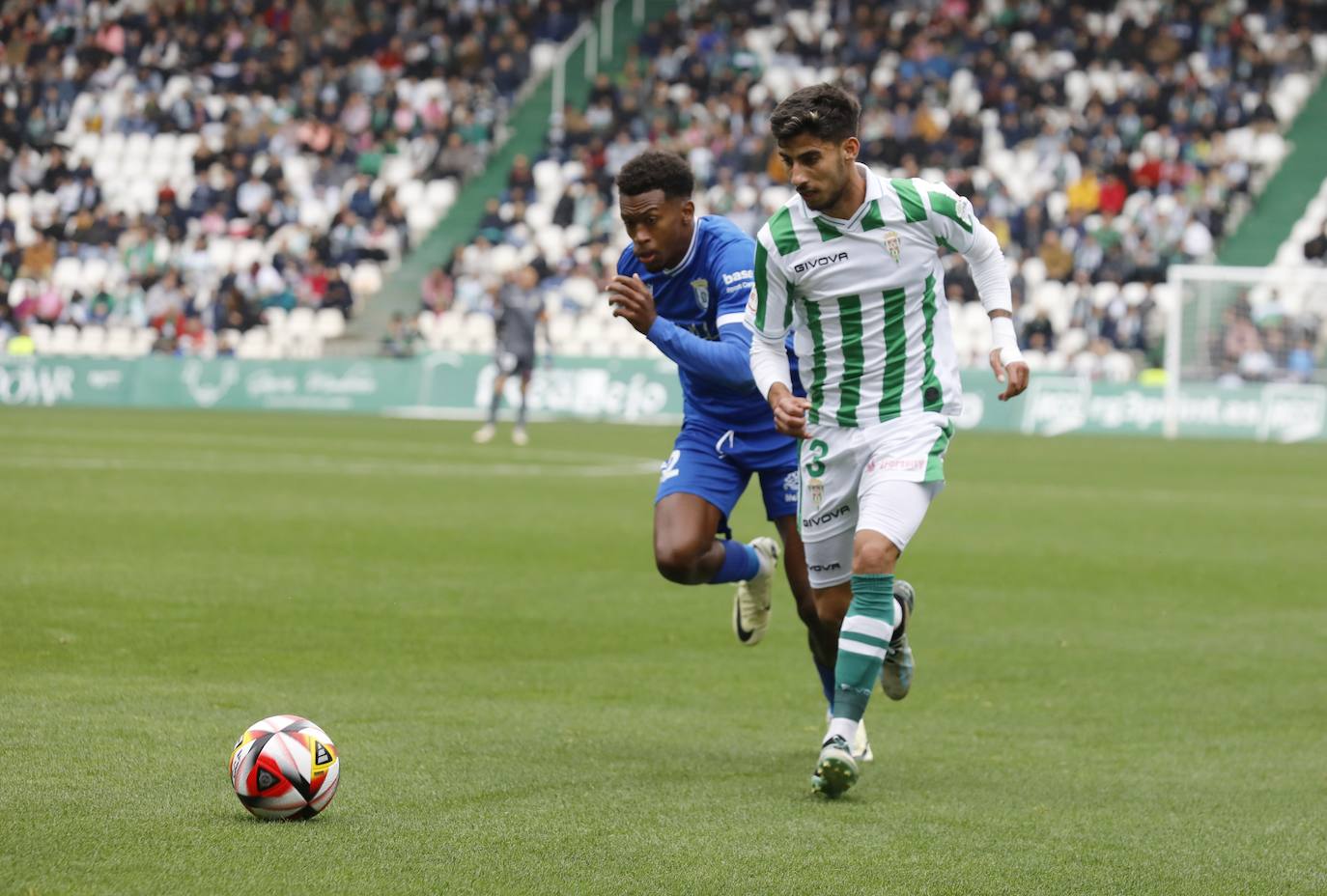 Fotos: la plácida victoria del Córdoba CF contra el Melilla