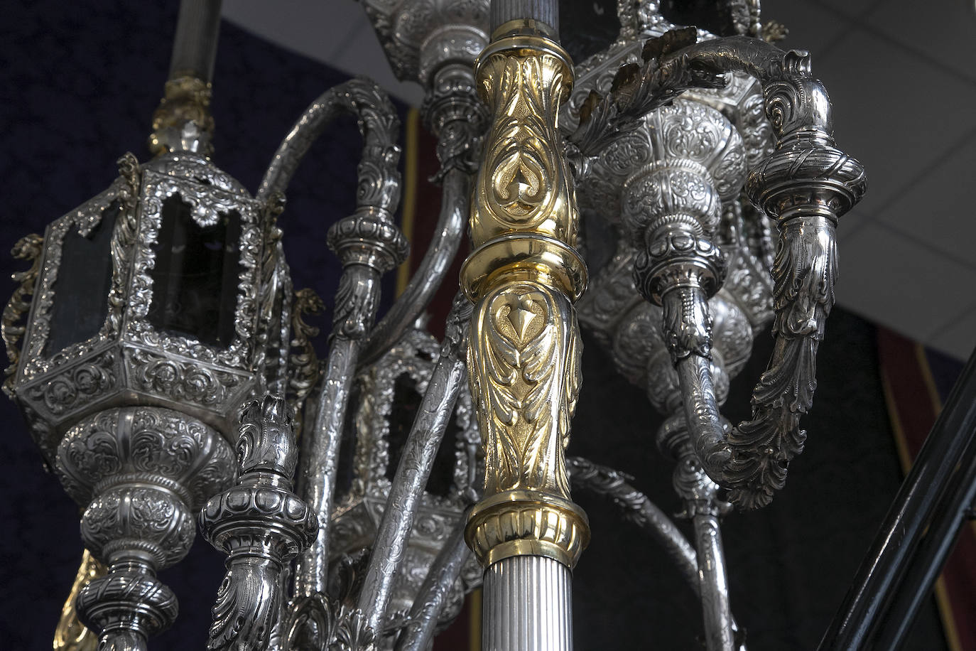 Fotos: El palio de la Virgen del Mayor Dolor en su Soledad de Córdoba luce nuevas proporciones