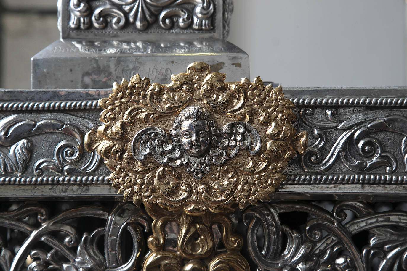 Fotos: El palio de la Virgen del Mayor Dolor en su Soledad de Córdoba luce nuevas proporciones