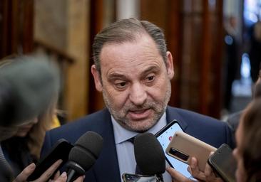 Dimisión de Ábalos, en directo | Rueda de prensa tras su marcha al grupo Mixto y última hora hoy