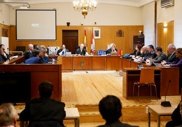 Las defensas de acusados de la 'Perla Negra' insta a la nulidad y la prescripción al volver el caso a juicio