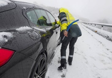 El temporal abandona Galicia con nevadas e inundaciones