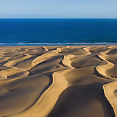 'Destrozar' el paraje natural de las Dunas de Maspalomas cuesta 600 euros