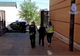Desarticulada una banda criminal que se dedicaba a la explotación de migrantes en el campo en Ciudad Real