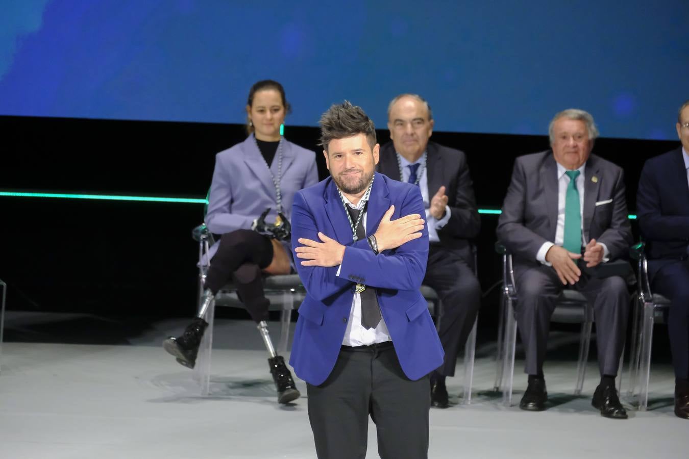 medallas del día de Andalucía: El músico Pablo López, feliz tras recibir la  Medalla de Andalucía: «Para mí no hay más techo que esto»