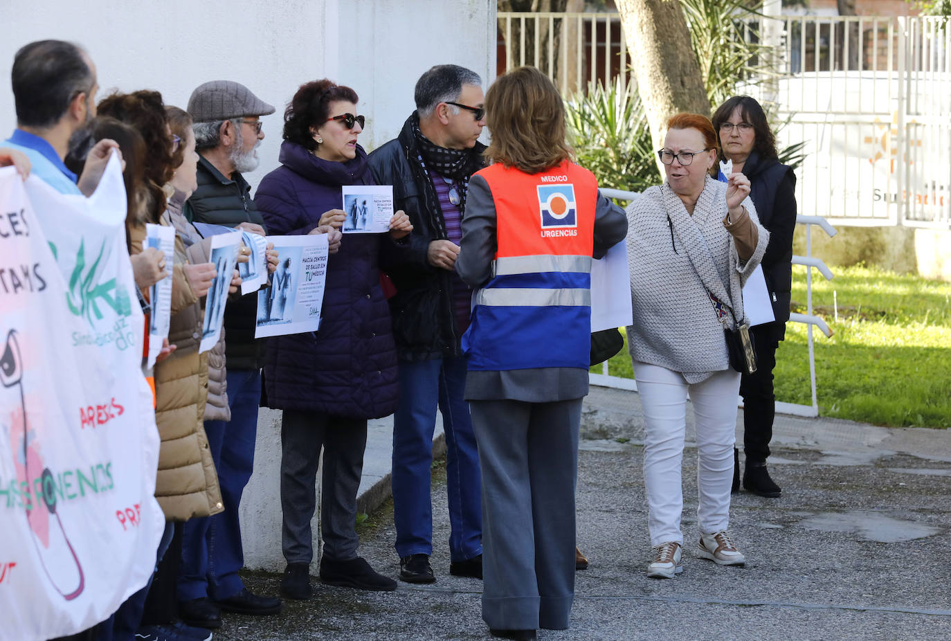 Fotos: Médicos de Córdoba se concentran para exigir mejoras en Atención Primaria