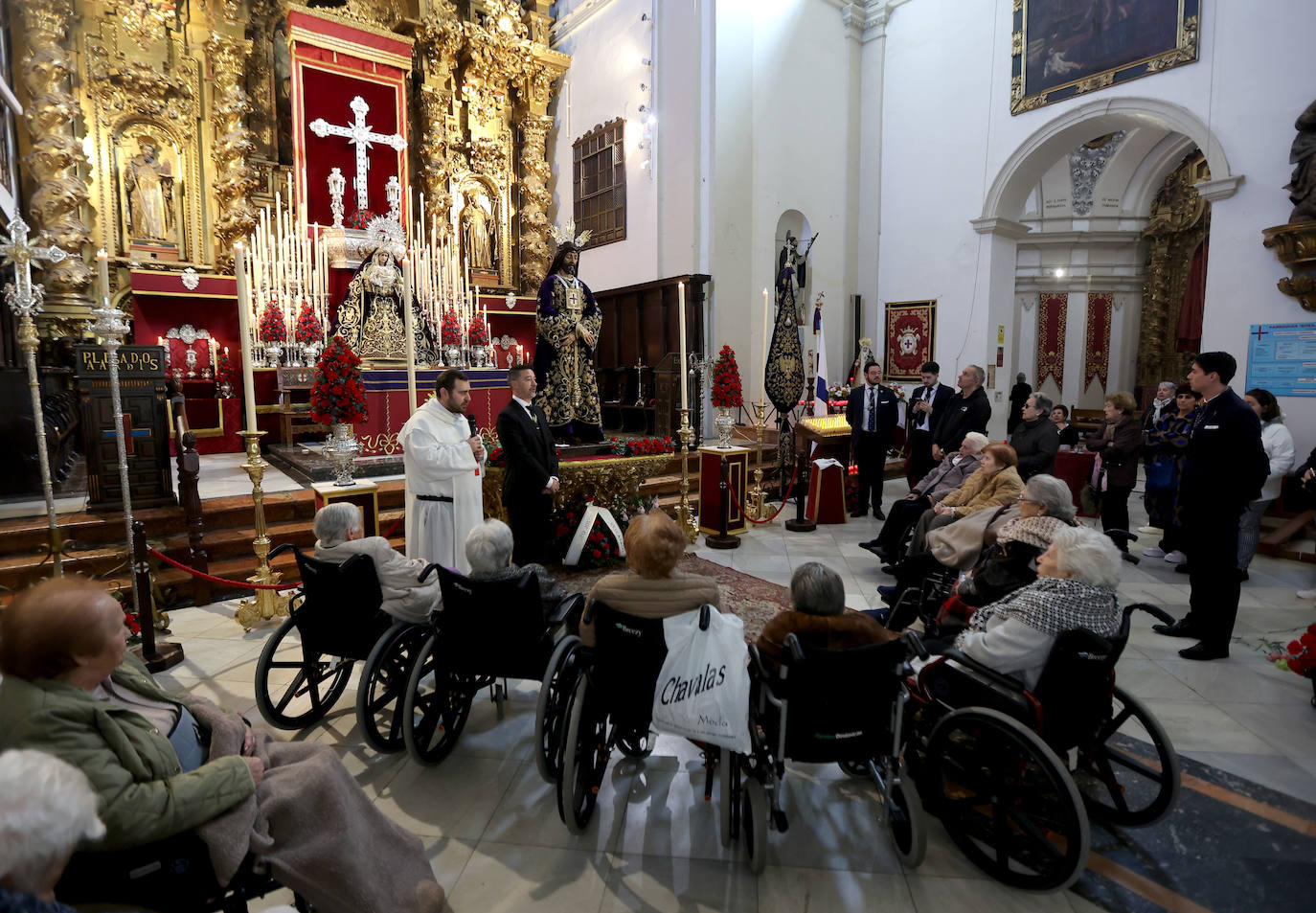 Fotos: la honda tradición del primer viernes de marzo en Córdoba