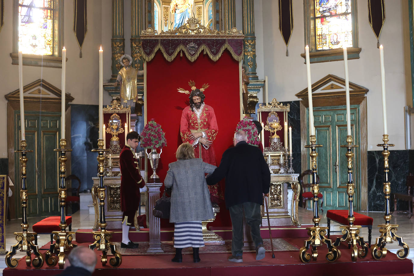Fotos: la honda tradición del primer viernes de marzo en Córdoba