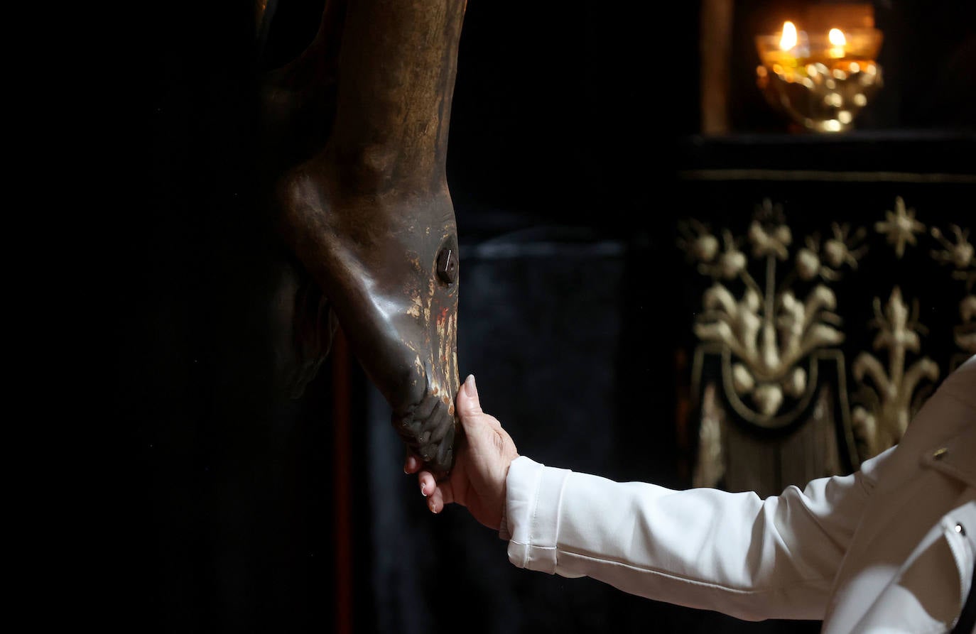 Fotos: la honda tradición del primer viernes de marzo en Córdoba