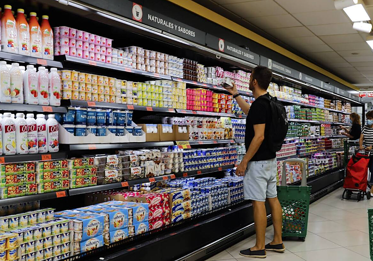 Foto de archivo de un supermercado en España