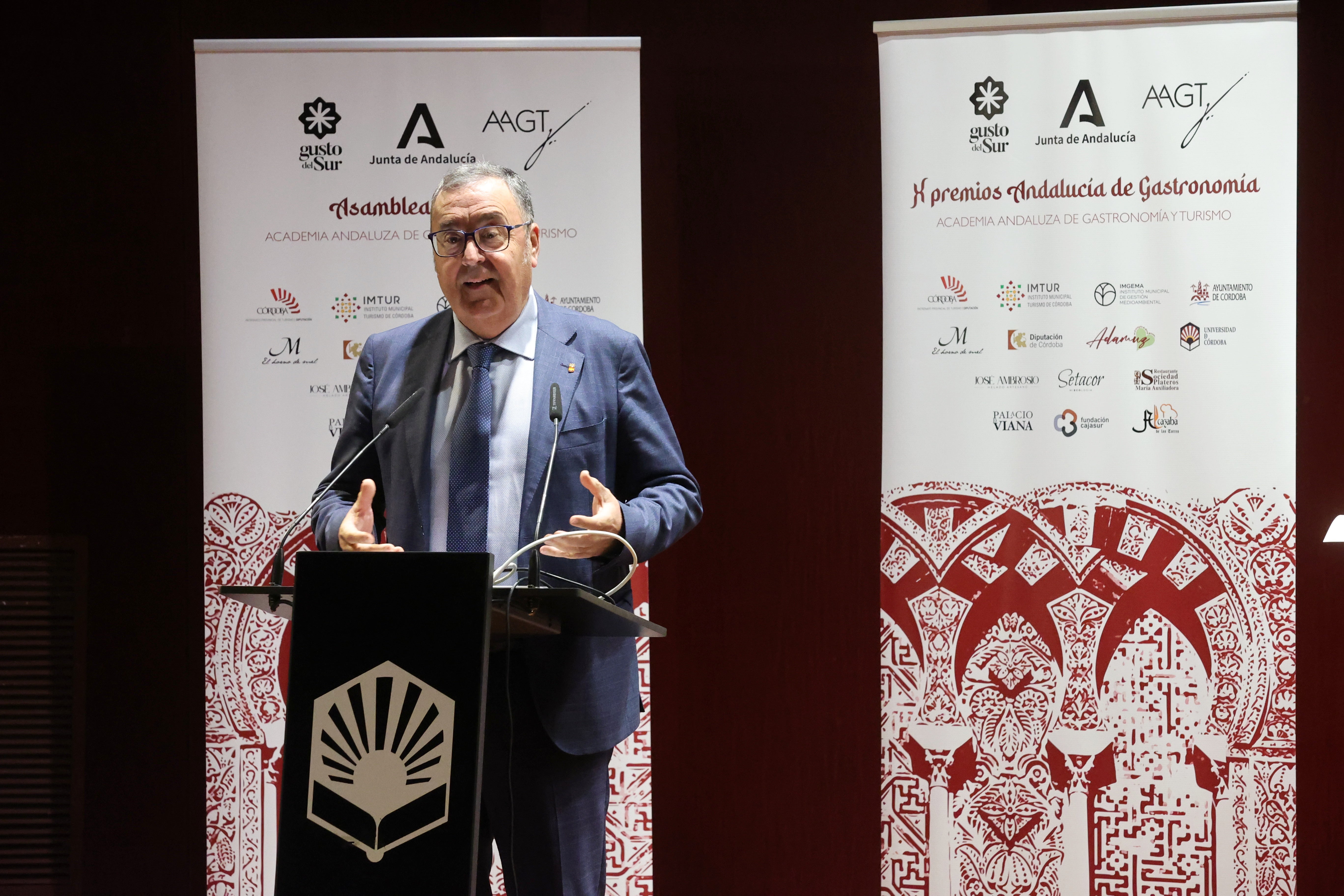 Fotos: la Academia Andaluza de Gastronomía y Turismo entrega los X Premios Andalucía Gastronomía