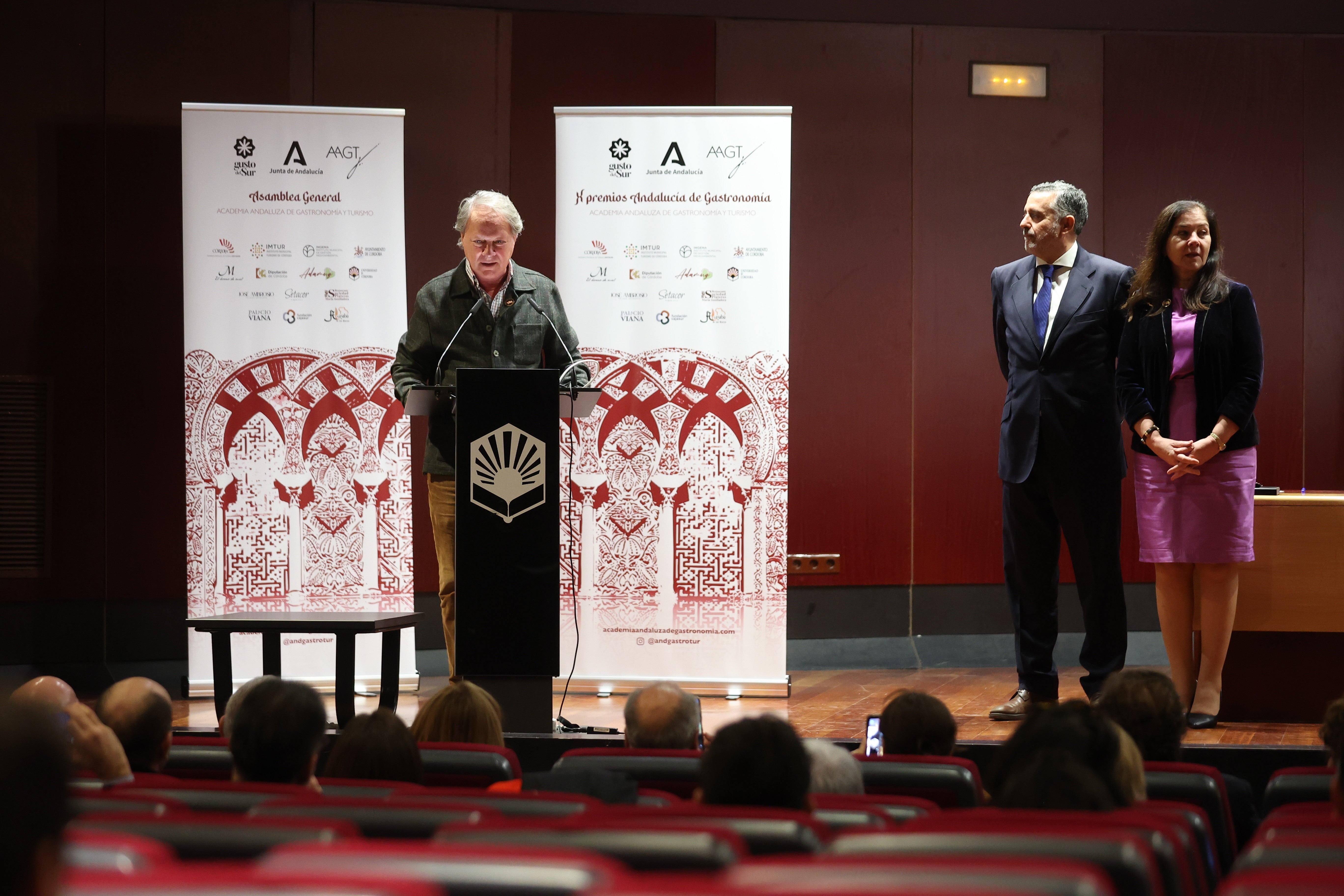Fotos: la Academia Andaluza de Gastronomía y Turismo entrega los X Premios Andalucía Gastronomía