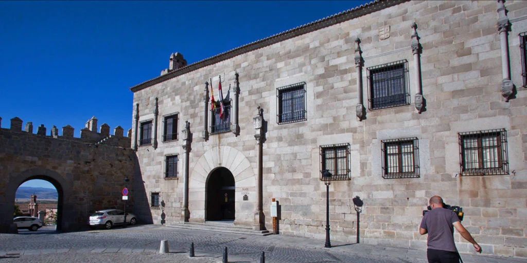 Condenado A 18 Años De Cárcel Un Profesor De Artes Marciales En Ávila Por Mantener Relaciones