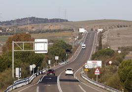 El Gobierno frena en seco ahora el tramo de Badajoz a Espiel de la N-432 para convertirlo en autovía