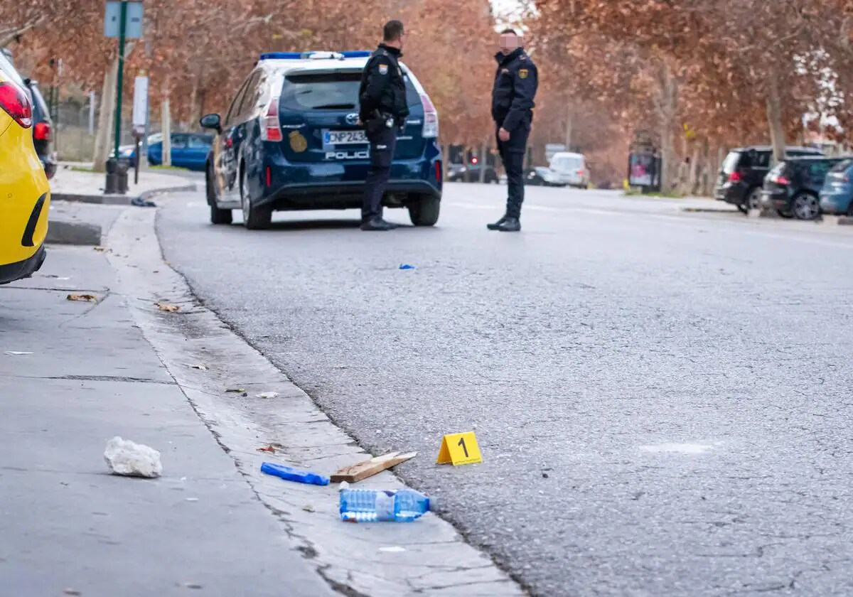 Los hechos se produjeron en el distrito Norte, muy cerca del cuartel de la Guardia Civil