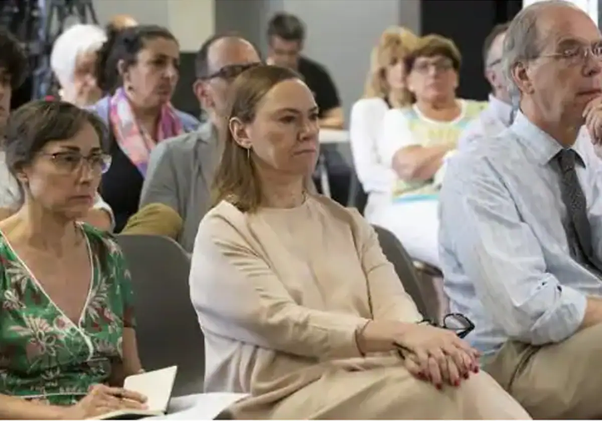 Laura García-Lorca, en el centro, en imagen de archivo