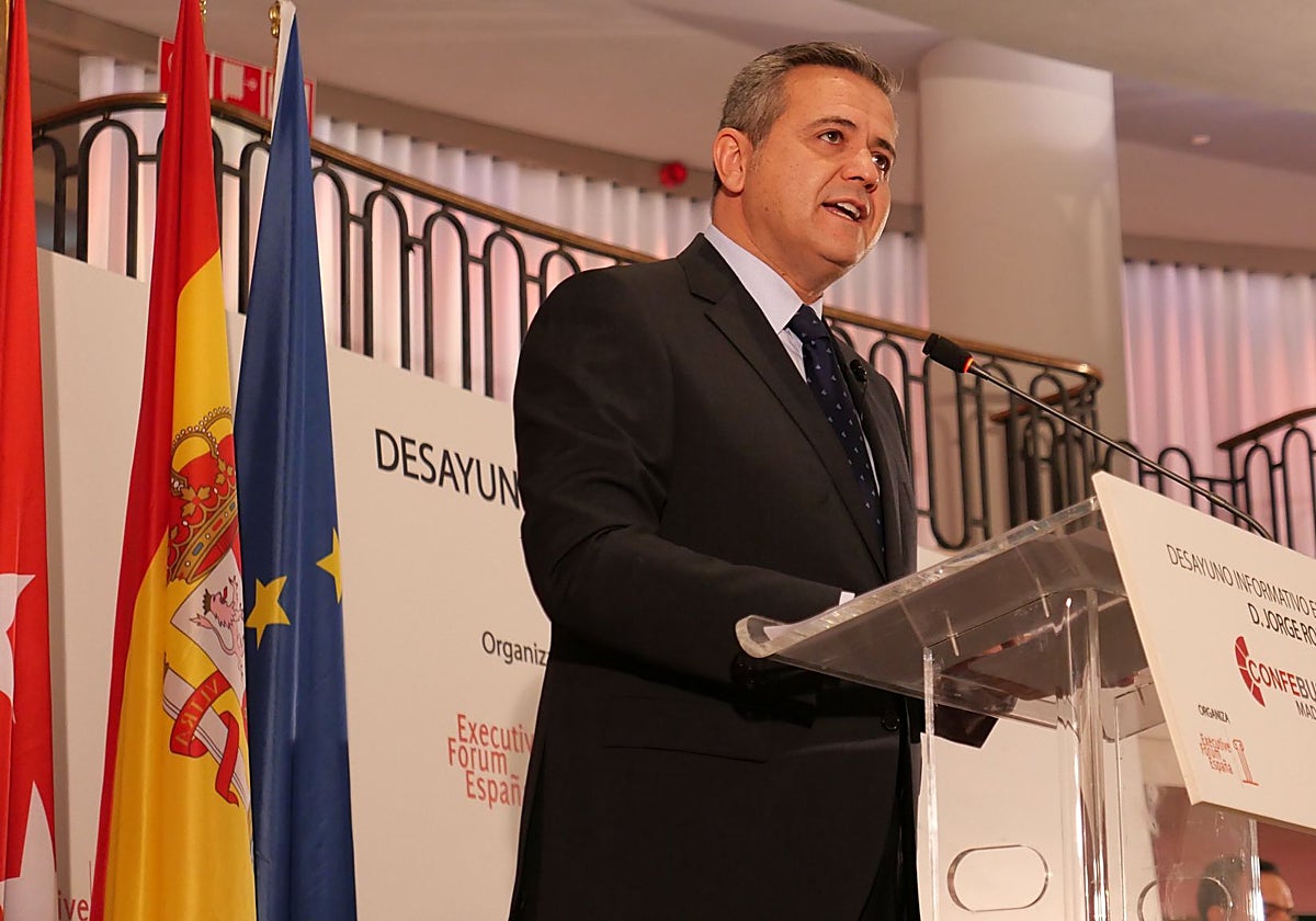 El consejero de Transportes de la Comunidad de Madrid, Jorge Rodrigo, en el desayuno informativo