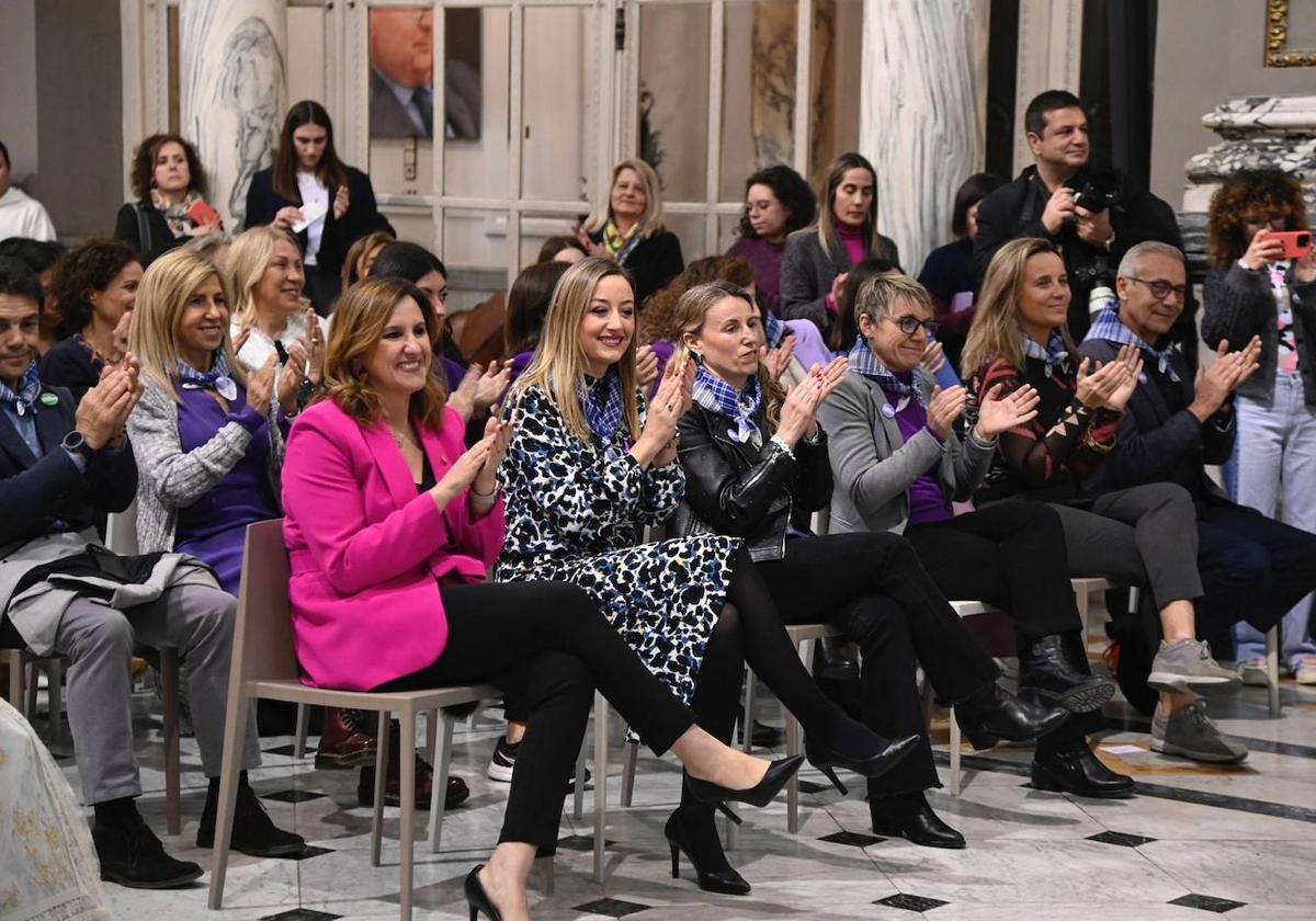 Imagen de María José Catalá durante el acto de inauguración del I Foro Mujer y Deporte 2024