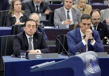 El Gobierno vincula el nombramiento de tres embajadoras al 8M y no a sus méritos diplomáticos