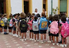 Denuncian la supresión de 25 clases en centros públicos de Córdoba este curso