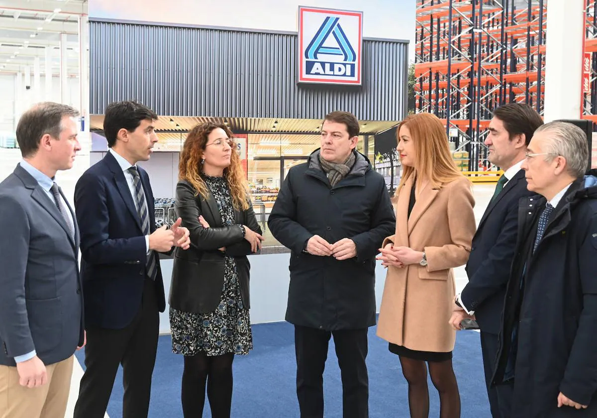 El presidente de la Junta de Castilla y León, Alfonso Fernández Mañueco, participa en el acto de presentación e inauguración de la nueva Plataforma Logística de ALDI en Miranda de Ebro