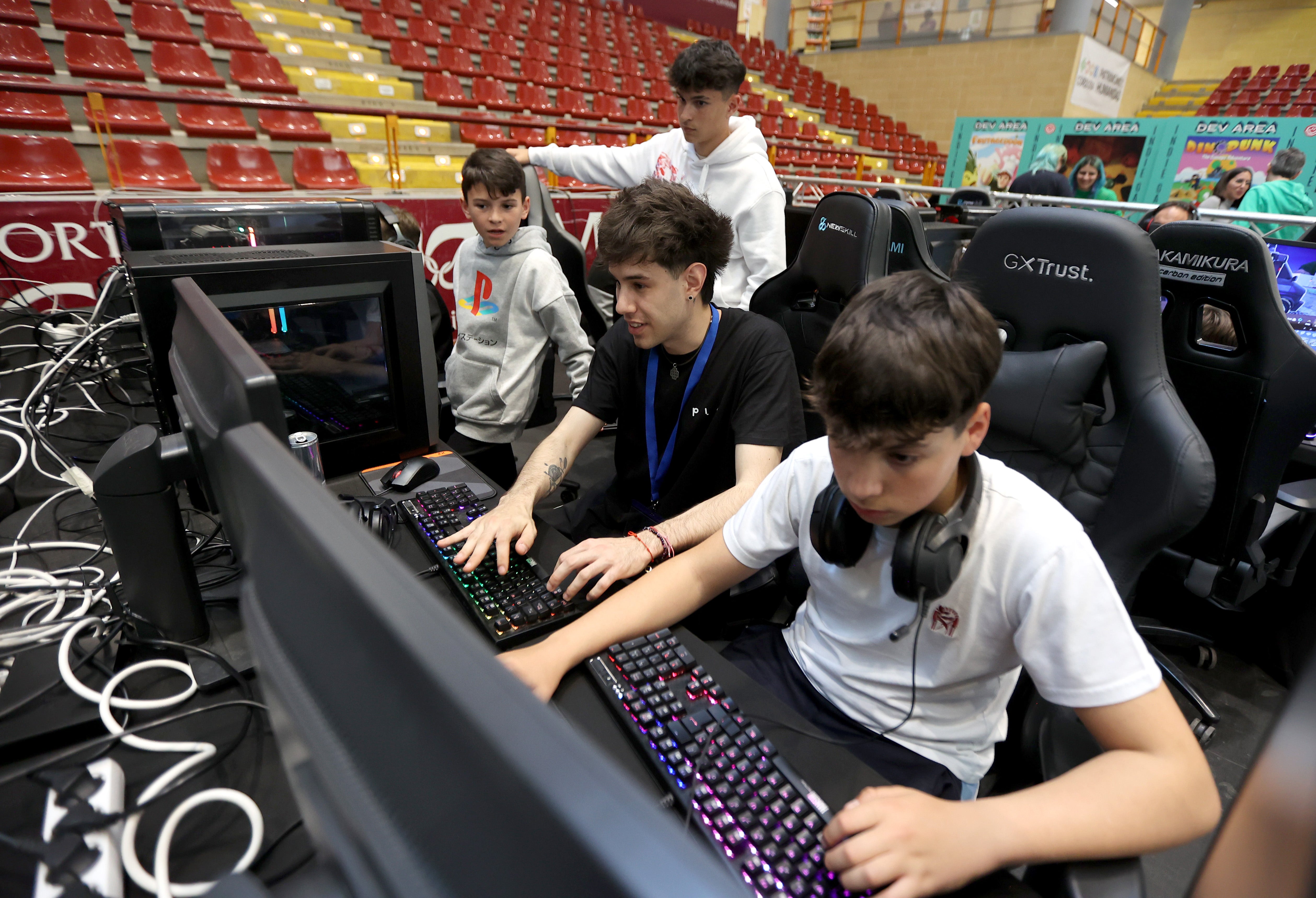 Fotos: ambientazo de &#039;gaming&#039; y ocio digital en el Play Fest Game de Córdoba