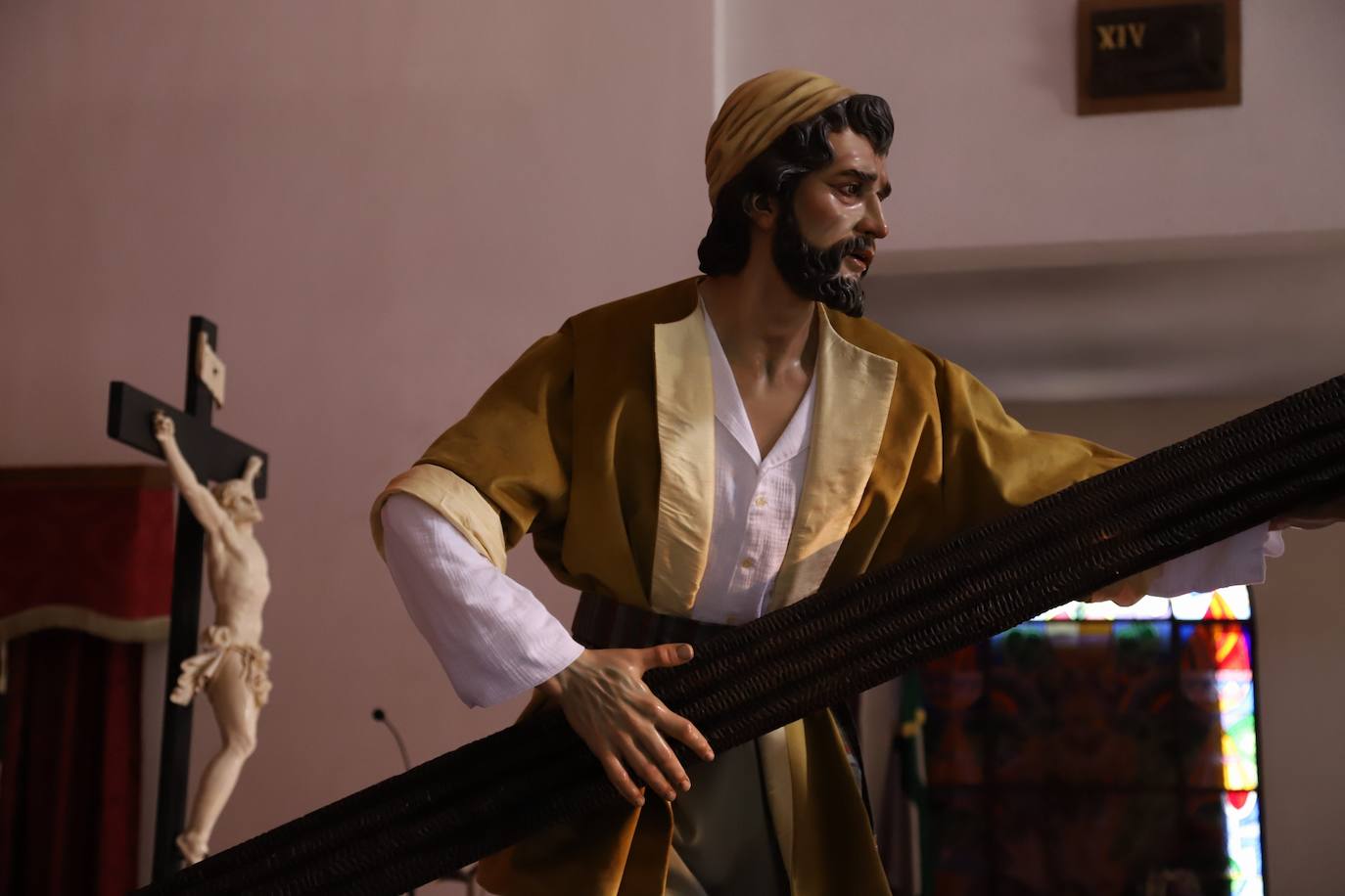 Fotos: Las Tres Caídas cobra vida en Córdoba con el Cirineo y un sayón