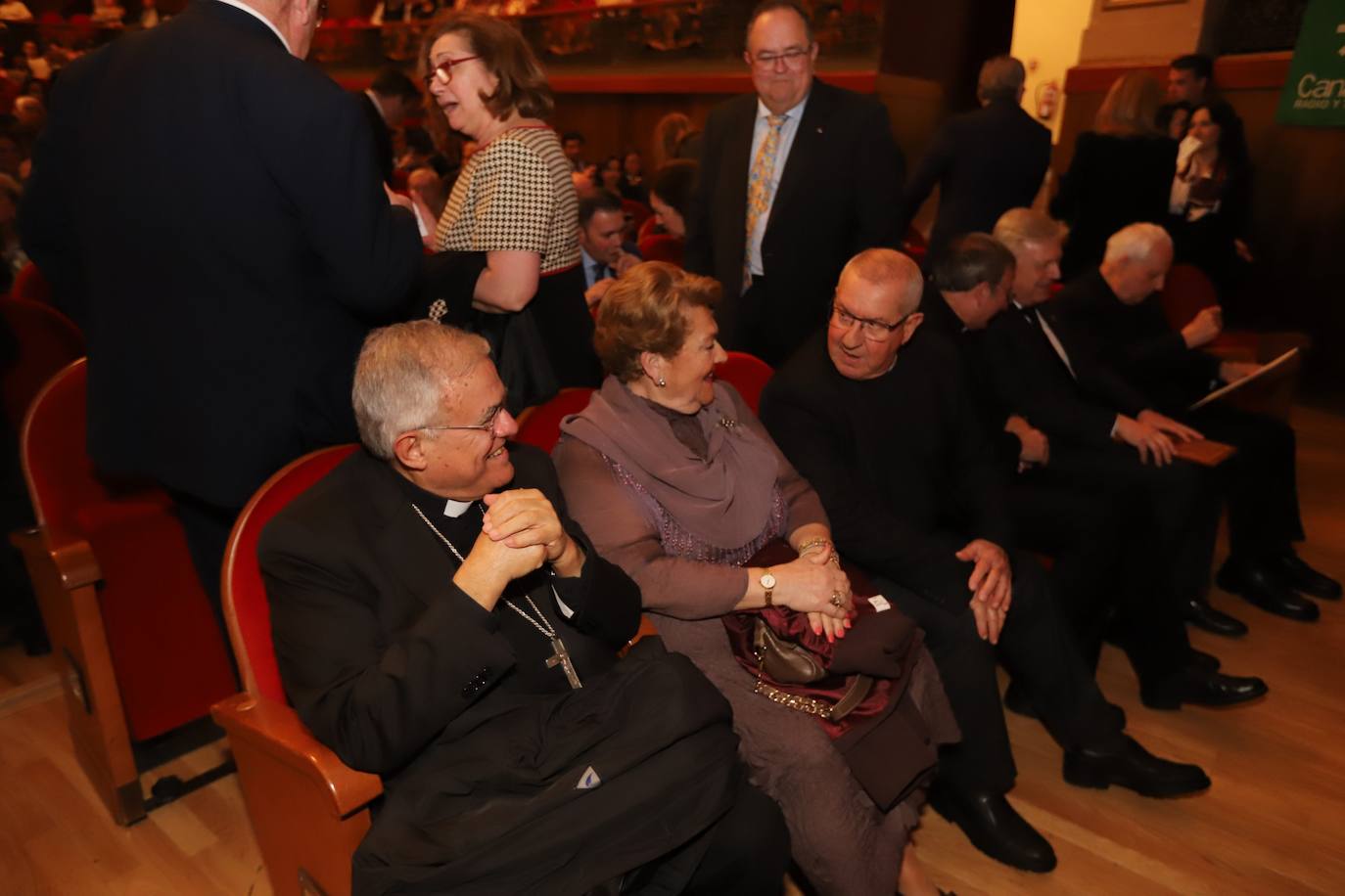 Fotos: el sentido anuncio de Juan José Primo Jurado de la Semana Santa de Córdoba