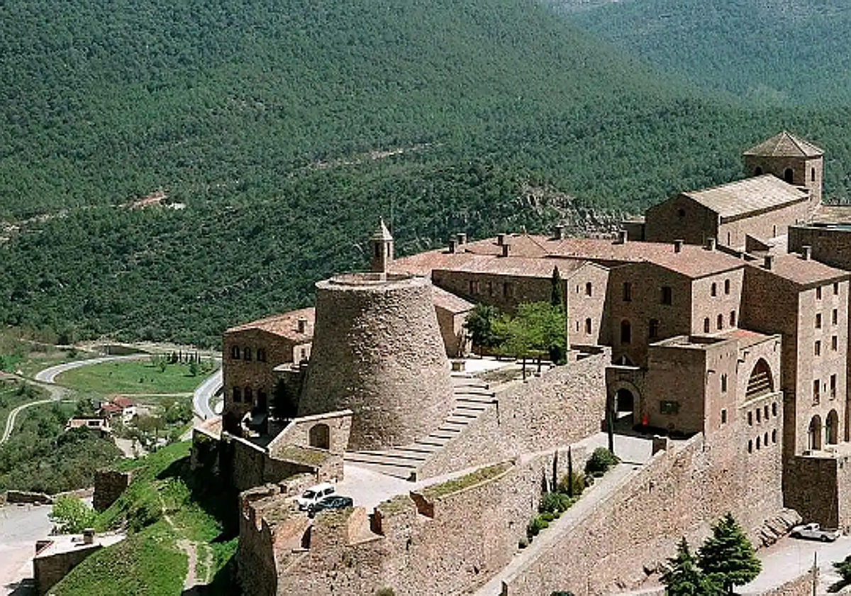 Fotografía aérea del Castillo de Cardona