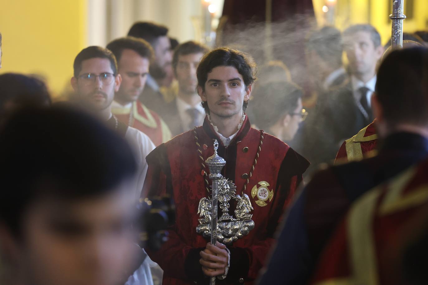 Fotos: el solemne traslado de las imágenes de la Sentencia a su nueva casa de hermandad en Córdoba