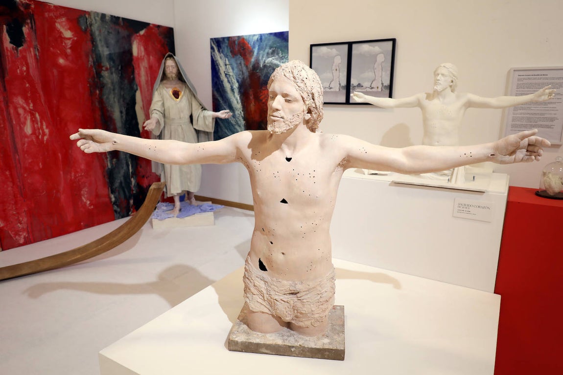 'VIVO. Cristo: Pasión+Vida+Corazón', llena de misericordia el Arzobispado