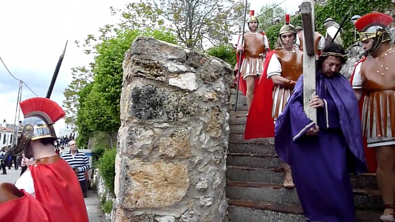 Instante de la Pasión de Cristo en el Vía Crucis viviente de Segura de la Sierra