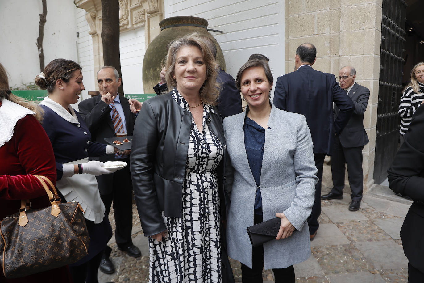 Carmen Lidia Reyes y Soledad Aranda