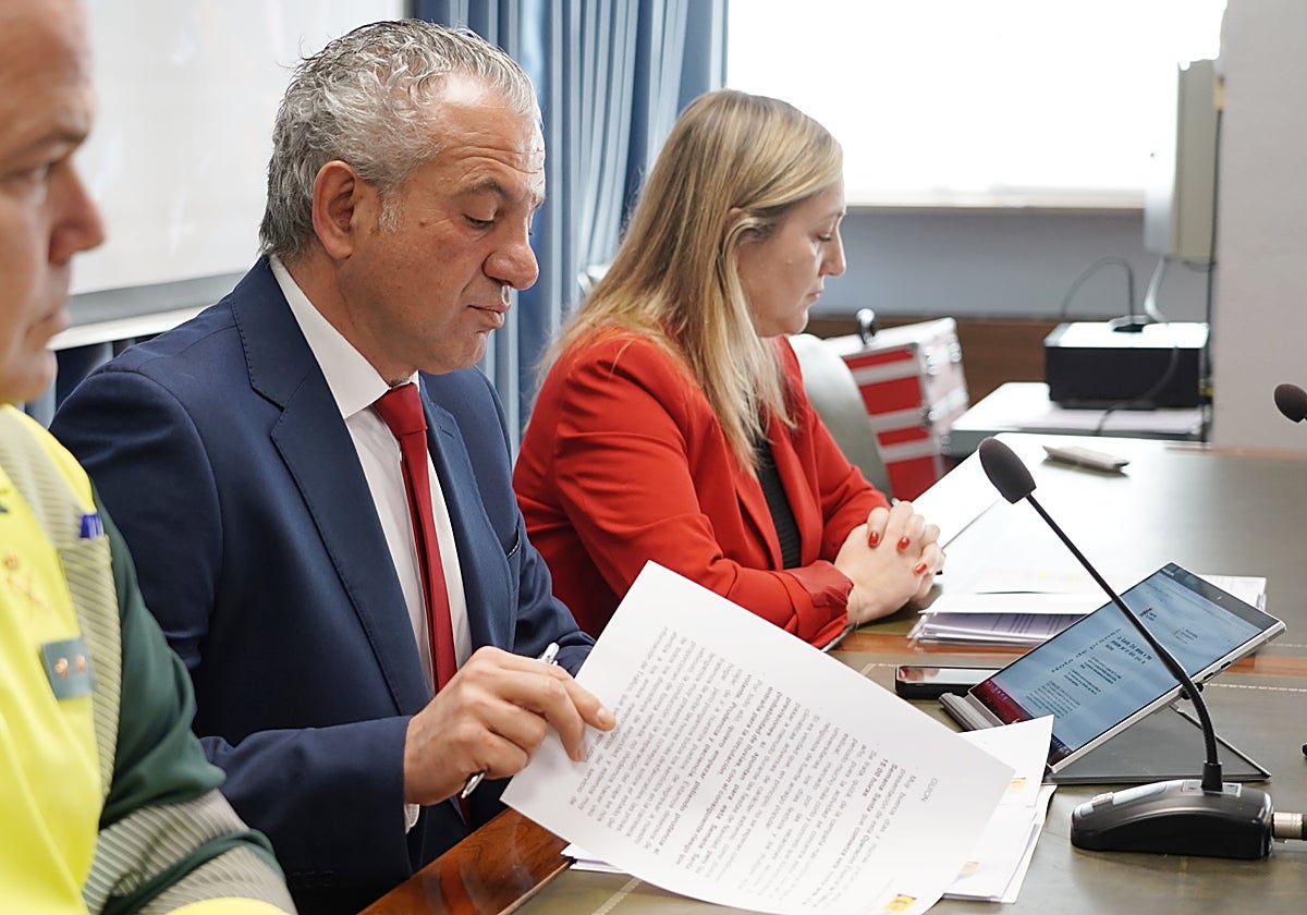 Nicanor Sen e Inmaculada Matías en la presentación de la operación especial de Tráfico de Semana Santa en Castilla y León
