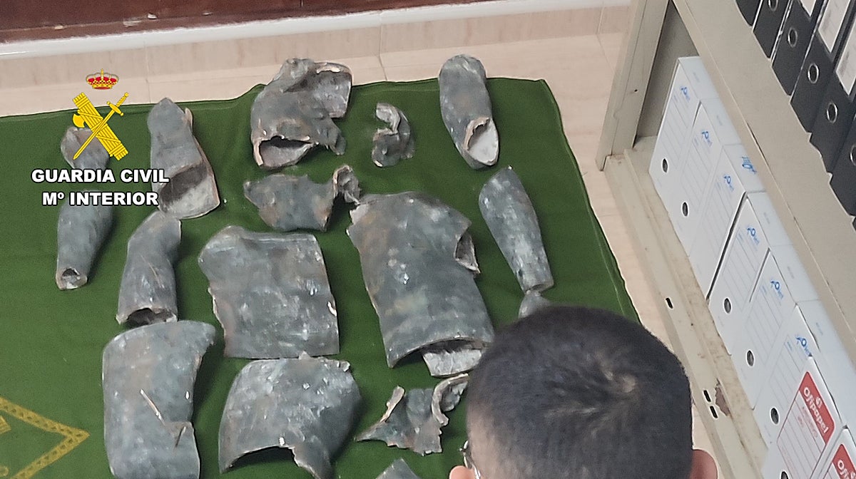 Imagen de la estatua 'Apolo de Pinedo' troceada y vendida como chatarra