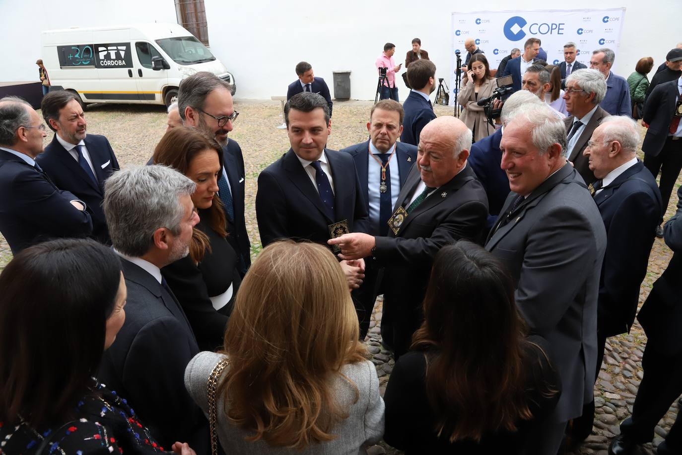 Fotos: el popular y fervoroso Viernes de Dolores en Córdoba