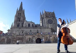Asier, el violonchelista que rompe barreras con la música