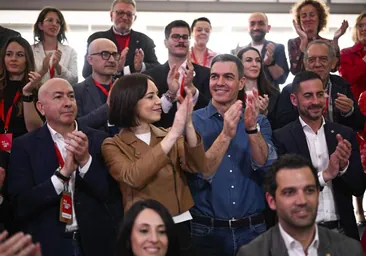 Pedro Sánchez: «Hay muchas razones para sacar a esta gente del PP y de Vox de la Generalitat Valenciana»