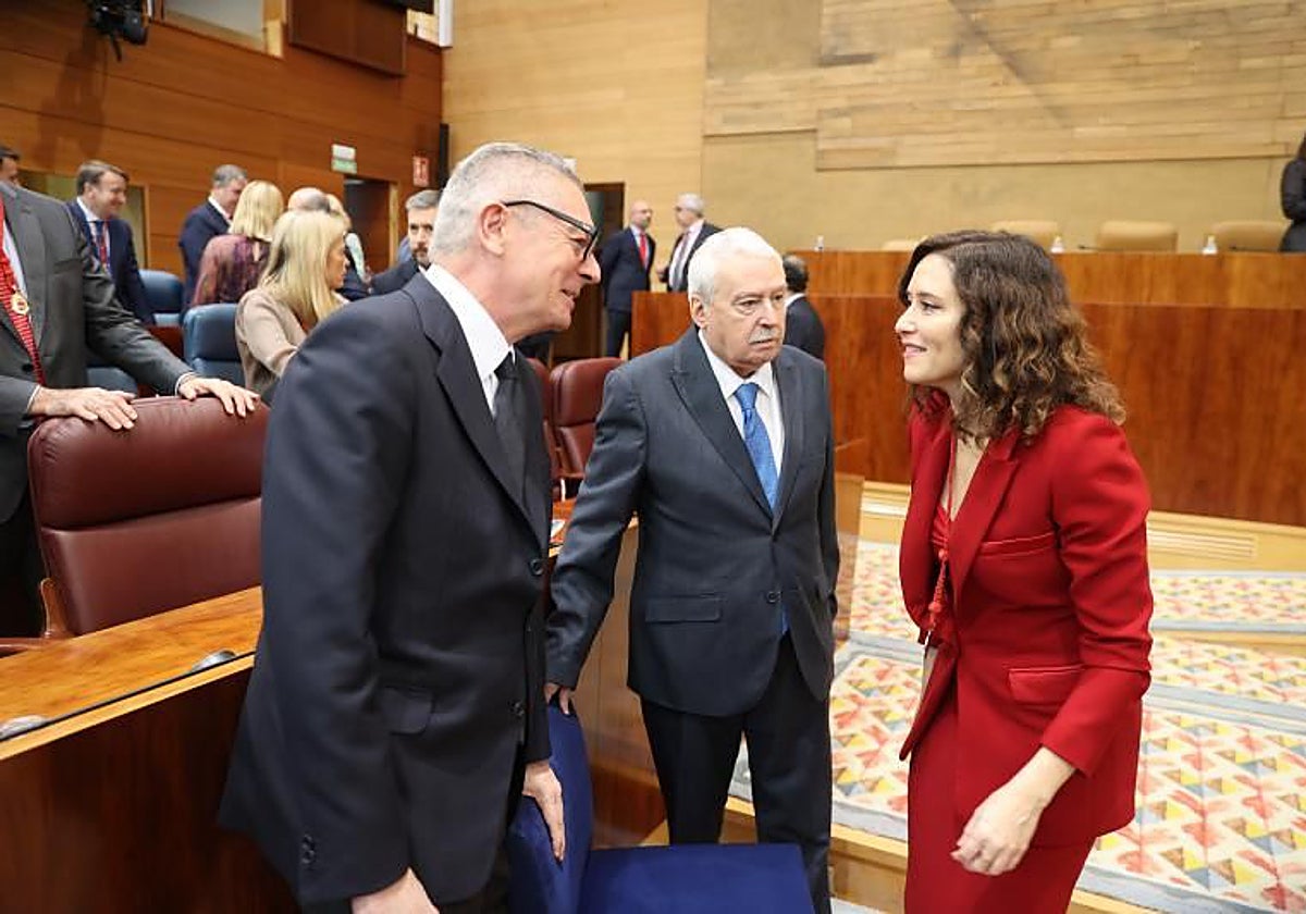 El PP de Ayuso ficha a Joaquín Leguina como consejero de la Cámara de ...