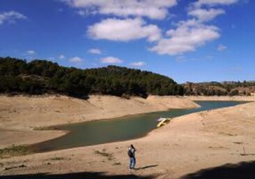 Las reservas de agua en Andalucía se acercan a los niveles de 2023 y rozan el 30% de su capacidad