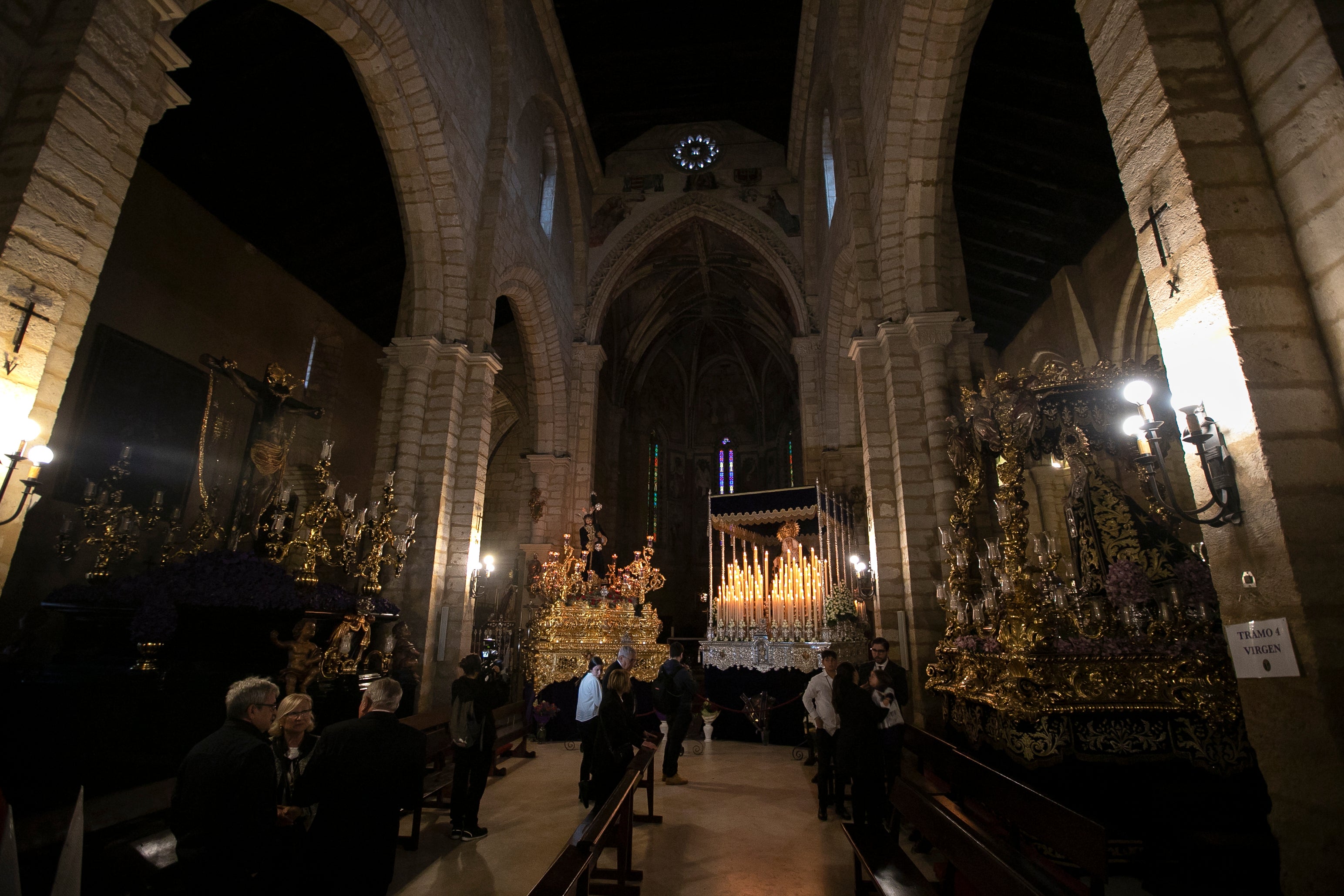 Las imágenes del a hermandad del Calvario del a Semana Santa de Córdoba 2024