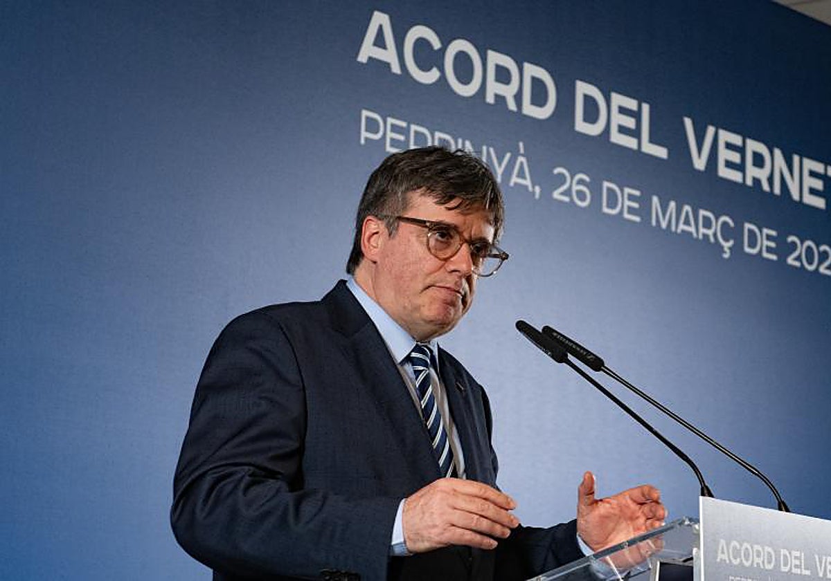 Carles Puigdemont en su comparecencia ayer en Perpiñán