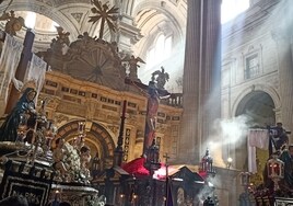 Interior de la Catedral de Jaén donde los fieles han venerado las imágenes de La Buena Muerte