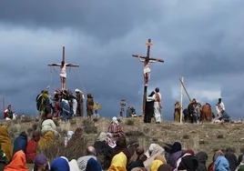 'La Crucifixión', uno de los momentos más emotivos en la Pasión Viviente de Hiendelaencina (Guadalajara)